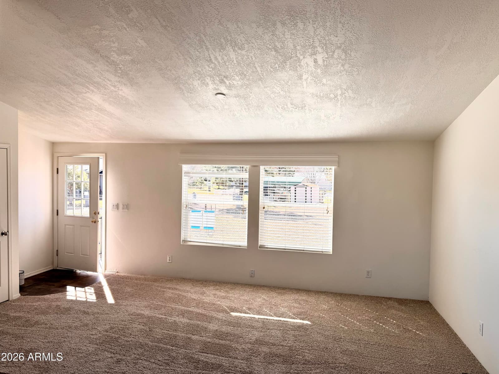 2122 MEADOW Lane, Overgaard, AZ 85933 — photo 12 of 23