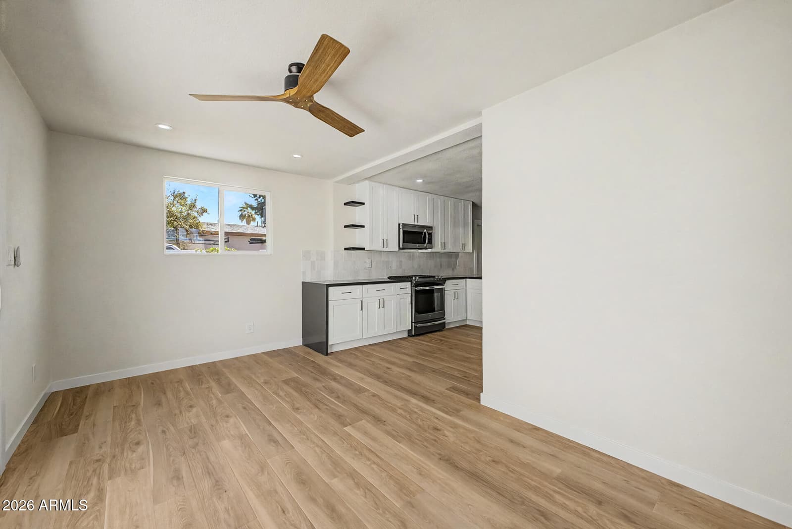 12637 N 31ST Street, Phoenix, AZ 85032 — photo 12 of 31
