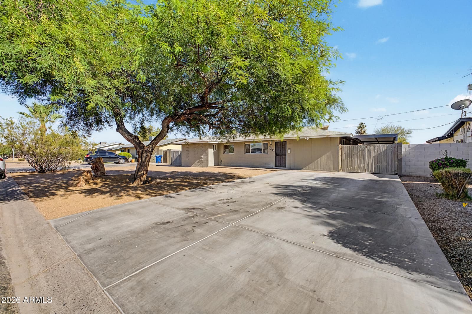 515 E VISTA DEL CERRO Drive, Tempe, AZ 85281 — photo 4 of 31