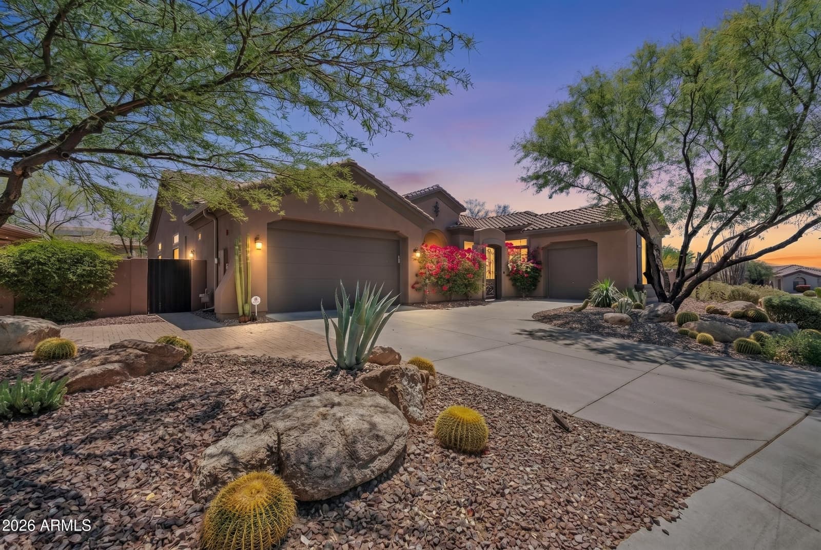 40319 N HAWK RIDGE Trail, Anthem, AZ 85086 — photo 51 of 68