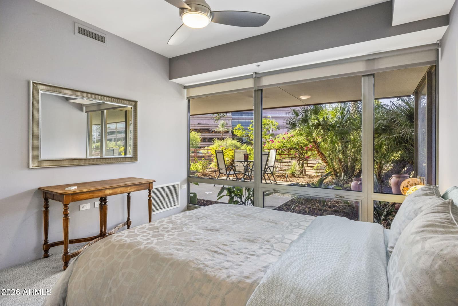 7161 E RANCHO VISTA Drive 2008, Scottsdale, AZ 85251 — photo 15 of 33