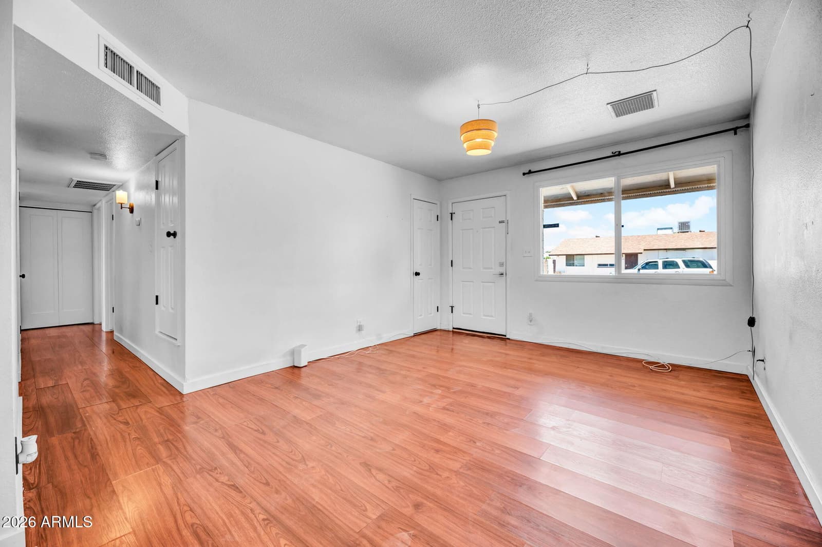 3604 S CUTLER Drive, Tempe, AZ 85282 — photo 4 of 23