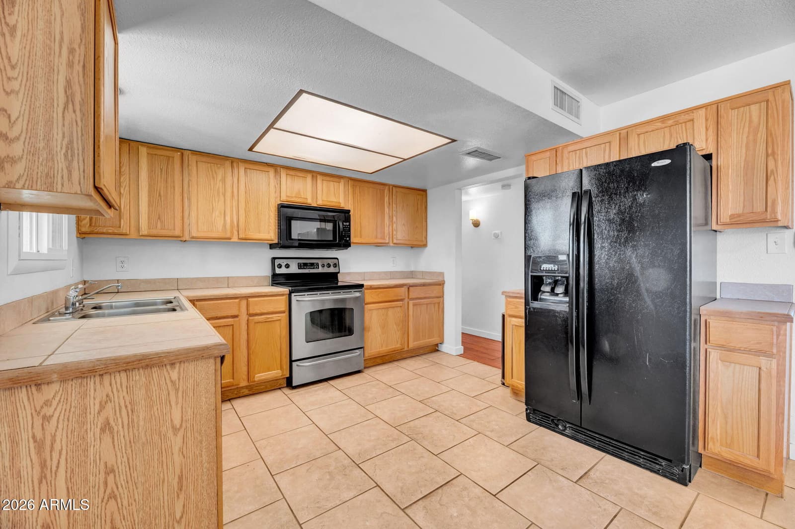 3604 S CUTLER Drive, Tempe, AZ 85282 — photo 12 of 23