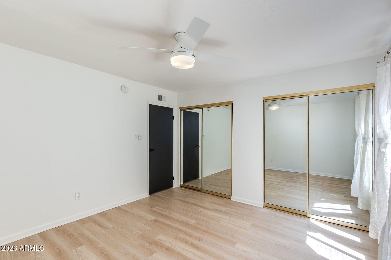 4950 N MILLER Road 116, Scottsdale, AZ 85251 — photo 14 of 40