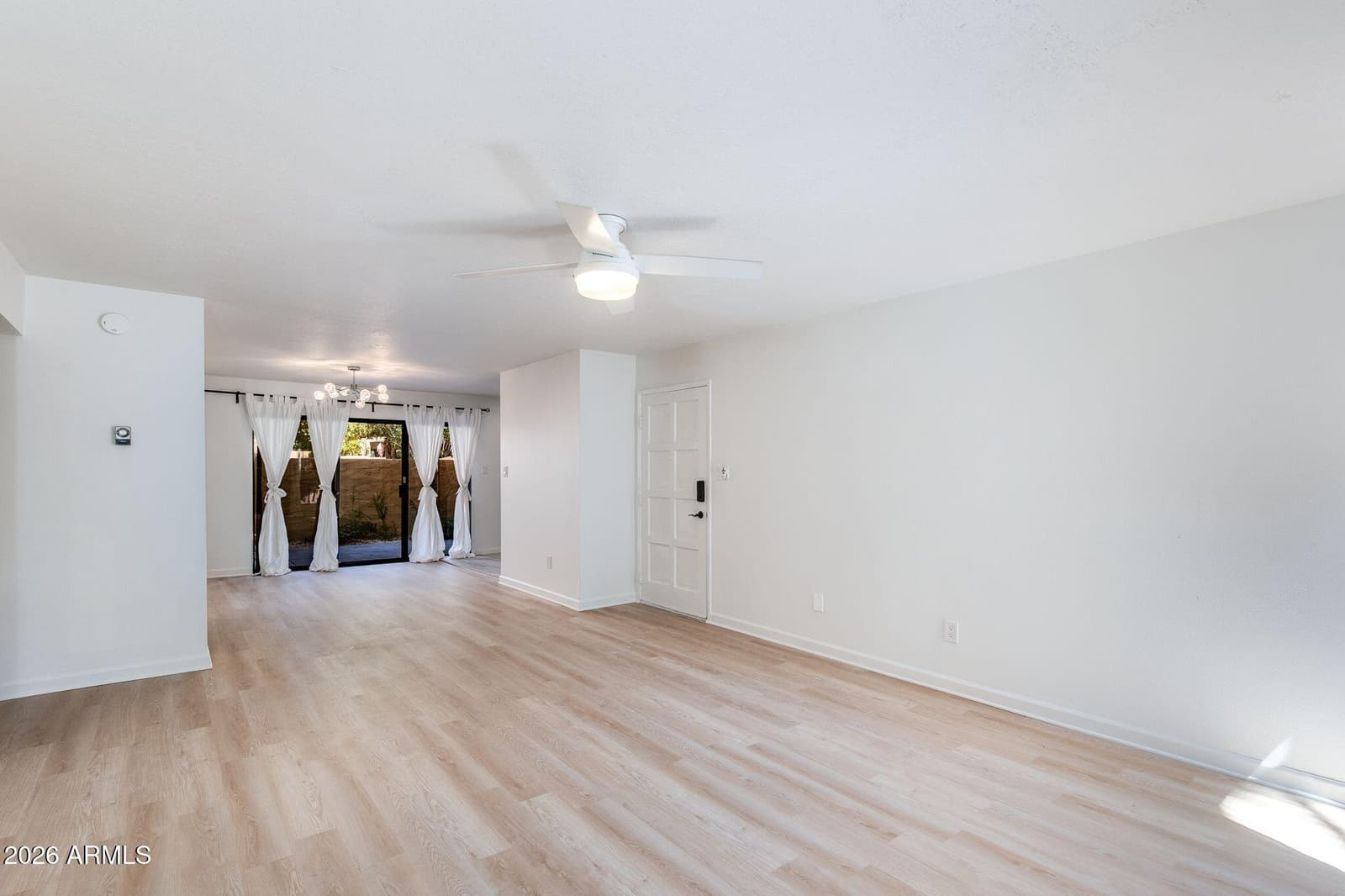 4950 N MILLER Road 116, Scottsdale, AZ 85251 — photo 6 of 40