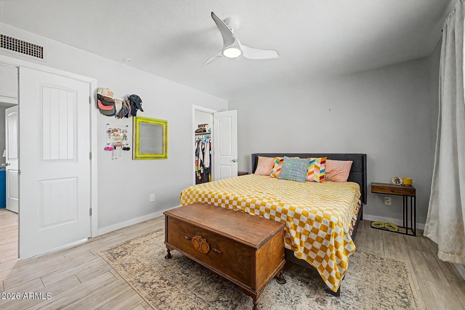 5211 S 43RD Place, Phoenix, AZ 85040 — photo 16 of 25