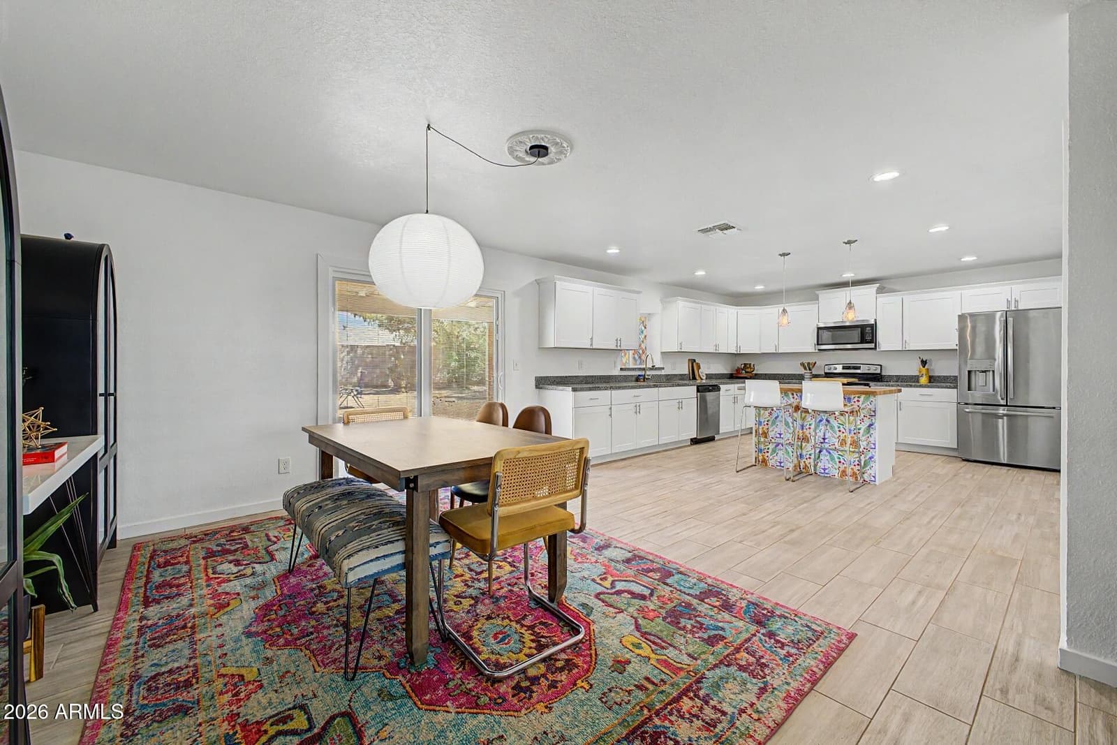 5211 S 43RD Place, Phoenix, AZ 85040 — photo 10 of 25