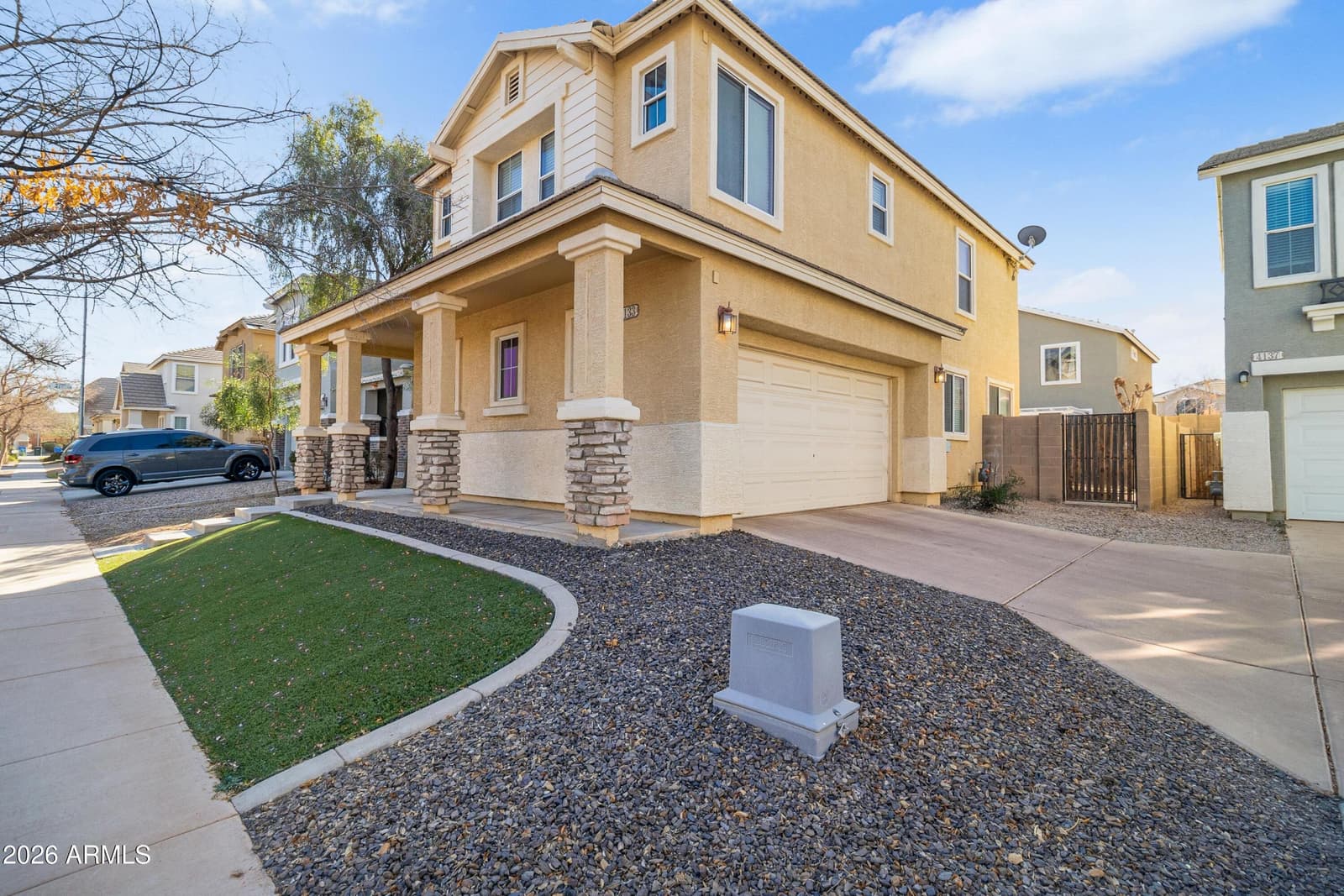4133 W MALDONADO Road, Phoenix, AZ 85041 — photo 2 of 22