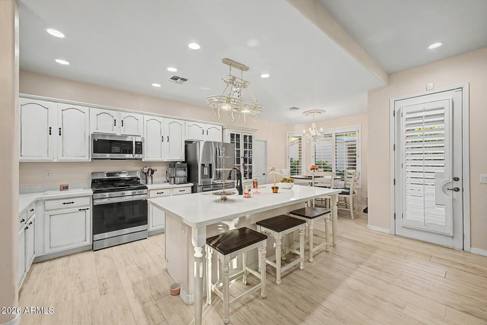 4657 E CABRILLO Drive, Gilbert, AZ 85297 — photo 15 of 66