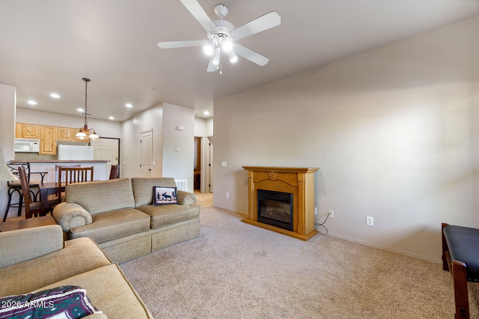 2415 QUARTER HORSE Trail 119, Overgaard, AZ 85933 — photo 5 of 34
