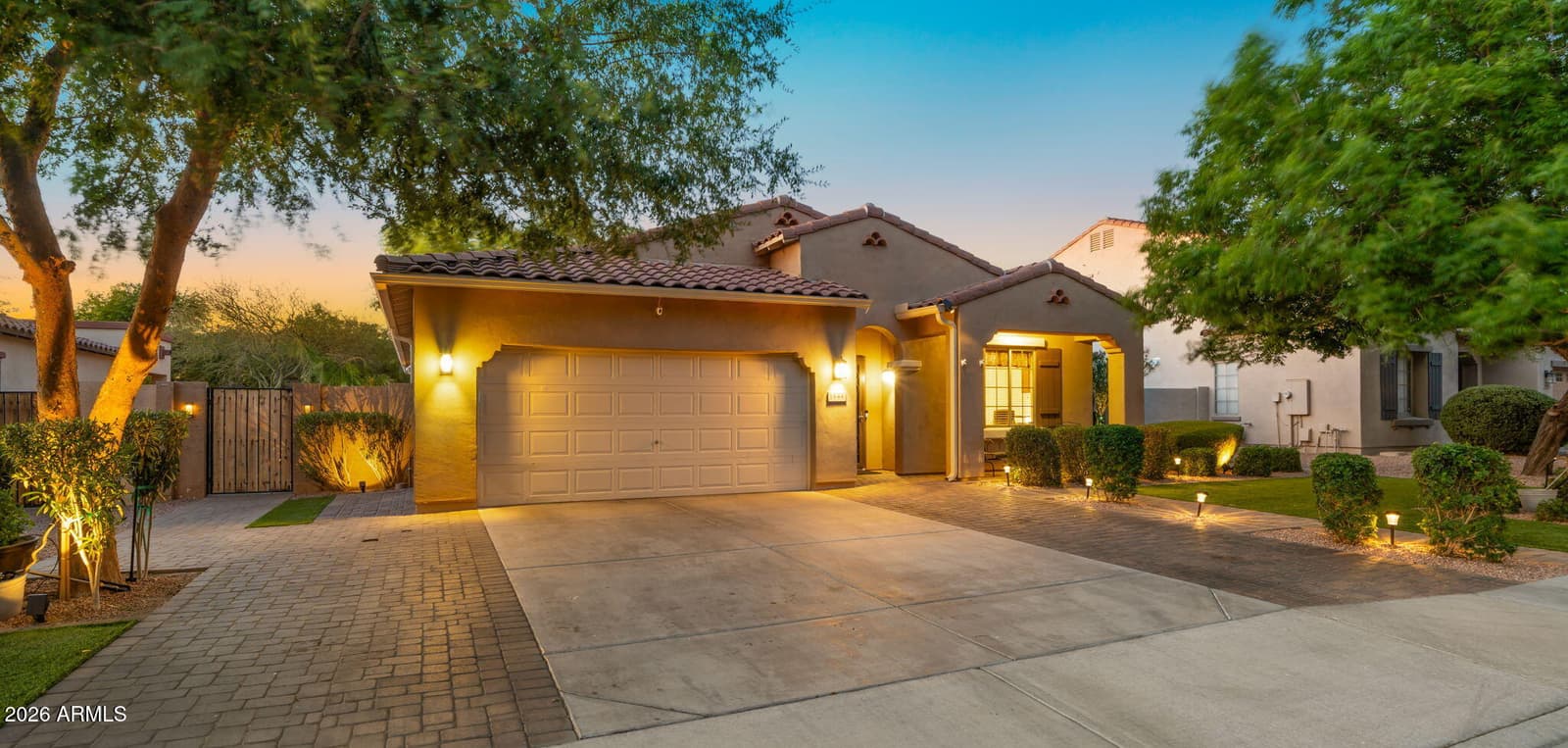 1444 E AZALEA Drive, Gilbert, AZ 85298 — photo 2 of 48