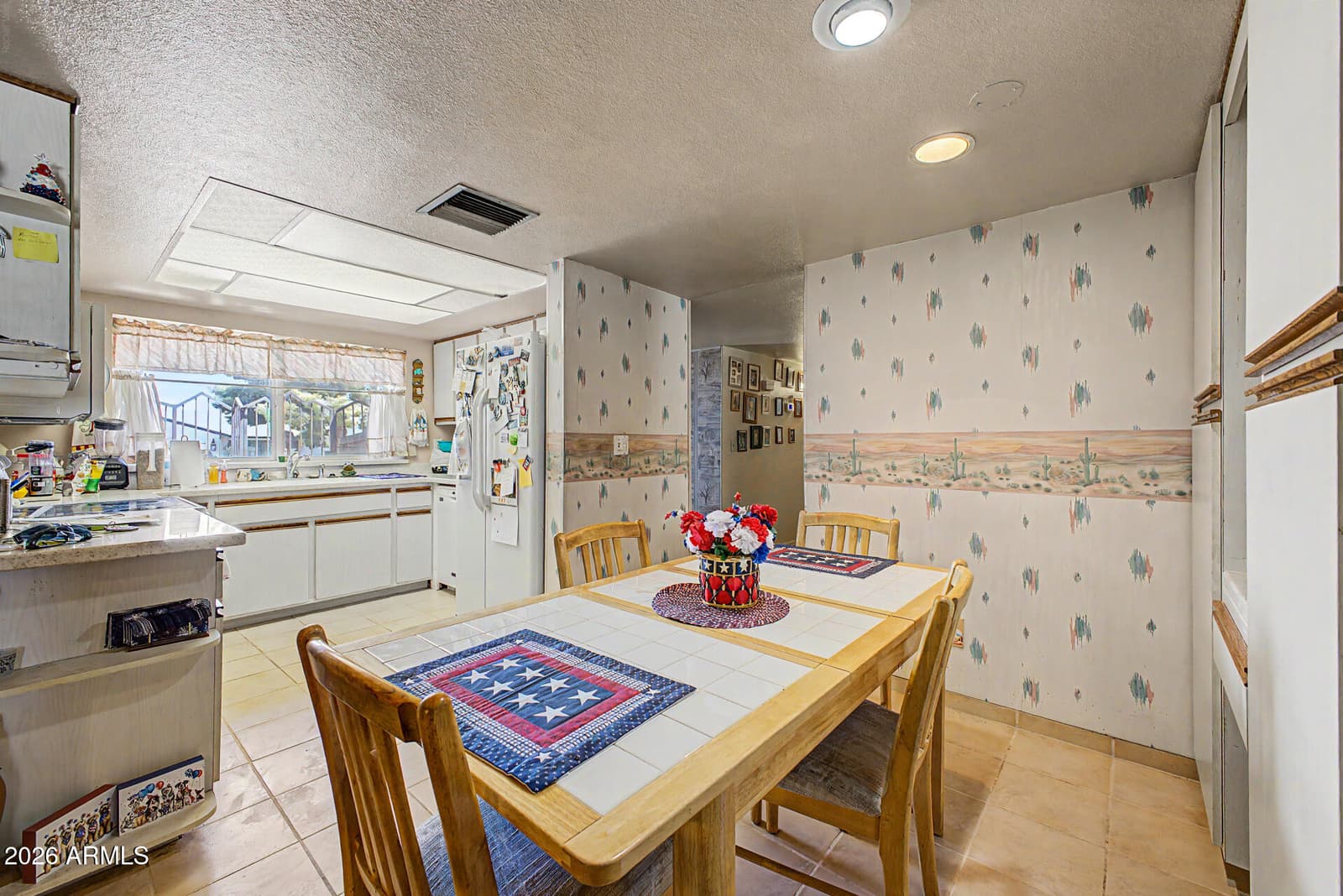 4001 E HANCOCK Drive, Phoenix, AZ 85028 — photo 6 of 26