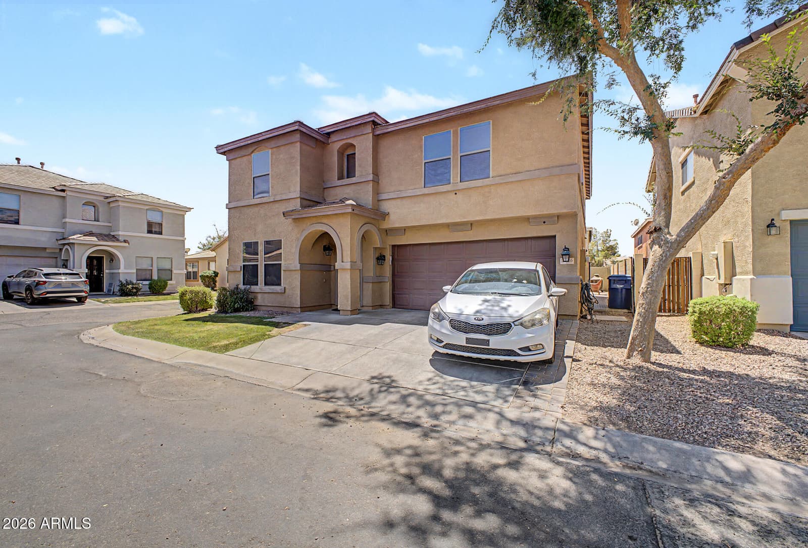 2165 S LUTHER Avenue, Mesa, AZ 85209 — photo 5 of 38