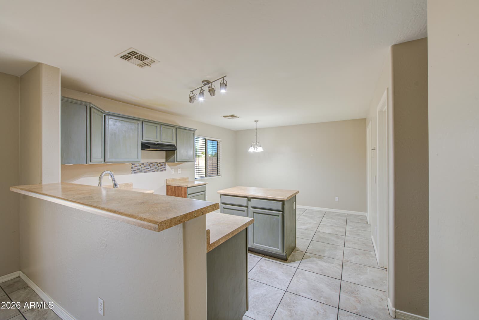 8506 W LUKEN Way, Tolleson, AZ 85353 — photo 9 of 30