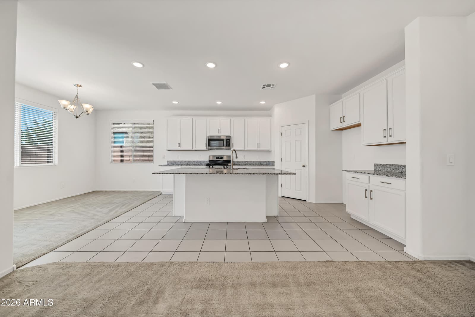 6808 N 88TH Lane, Glendale, AZ 85305 — photo 12 of 51