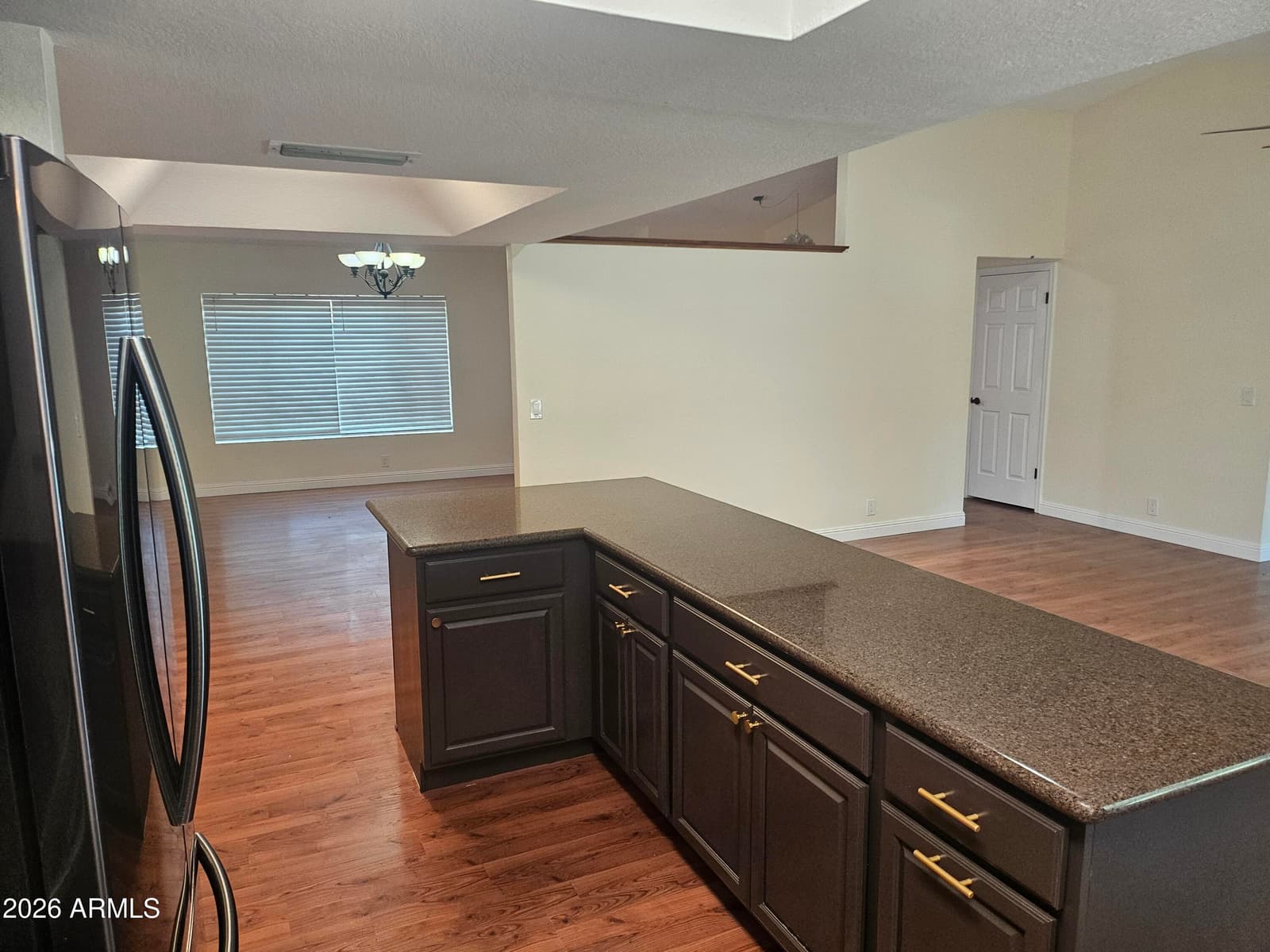 7344 W WINDROSE Drive, Peoria, AZ 85381 — photo 7 of 25