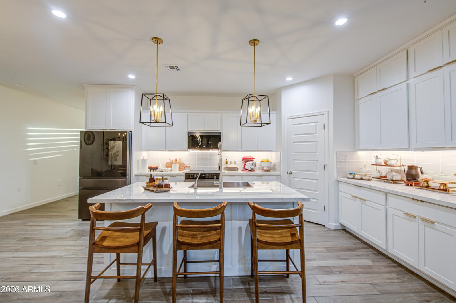 2968 W SHANLEY Avenue, Apache Junction, AZ 85120 — photo 9 of 133