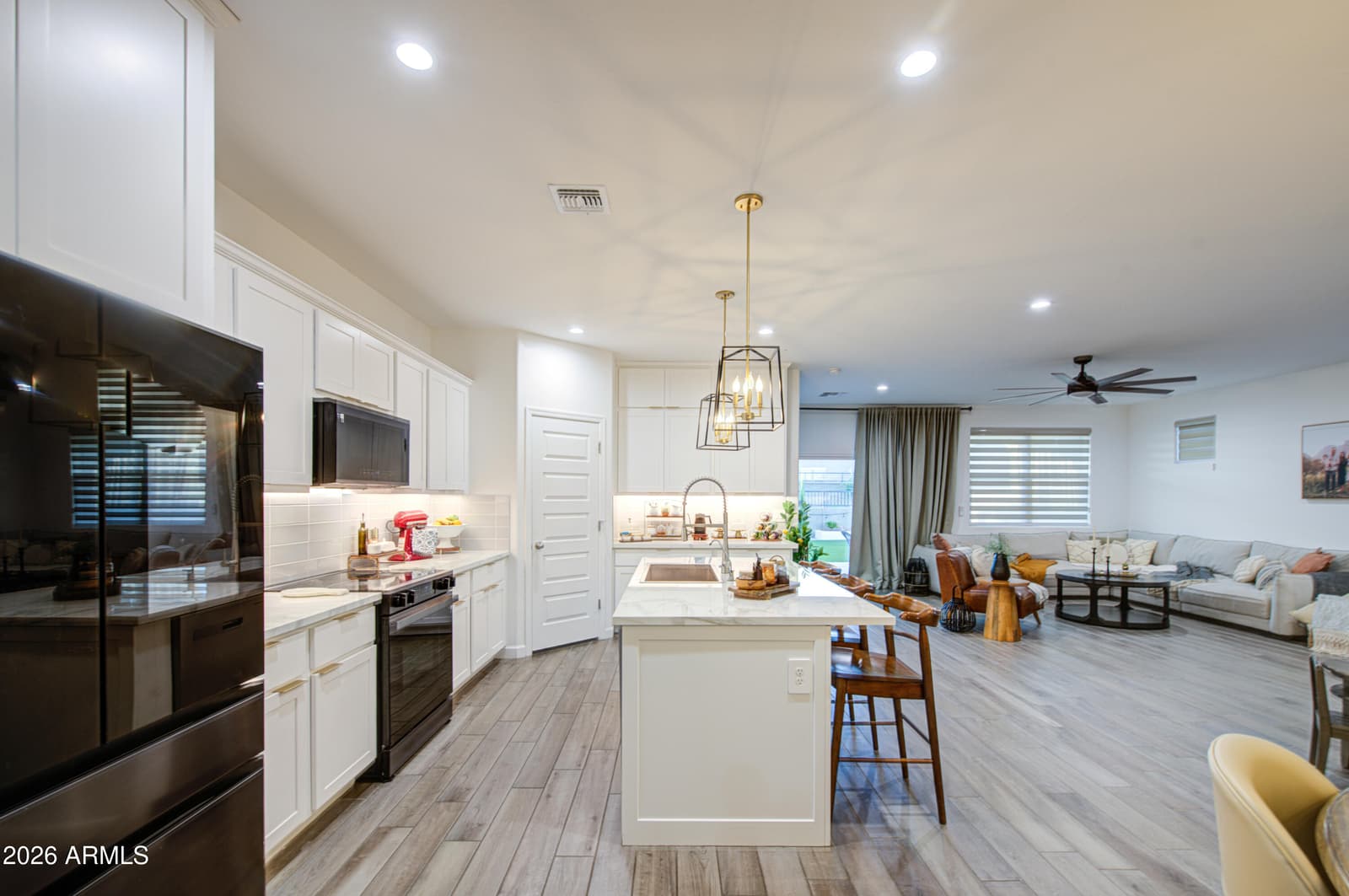 2968 W SHANLEY Avenue, Apache Junction, AZ 85120 — photo 15 of 133