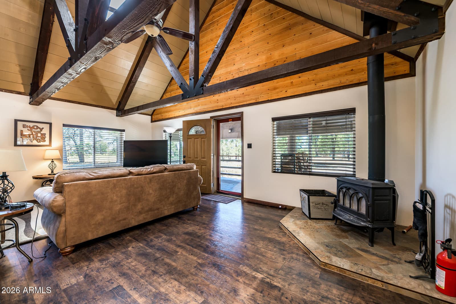 10500 Dianna Place, Flagstaff, AZ 86004 — photo 15 of 45