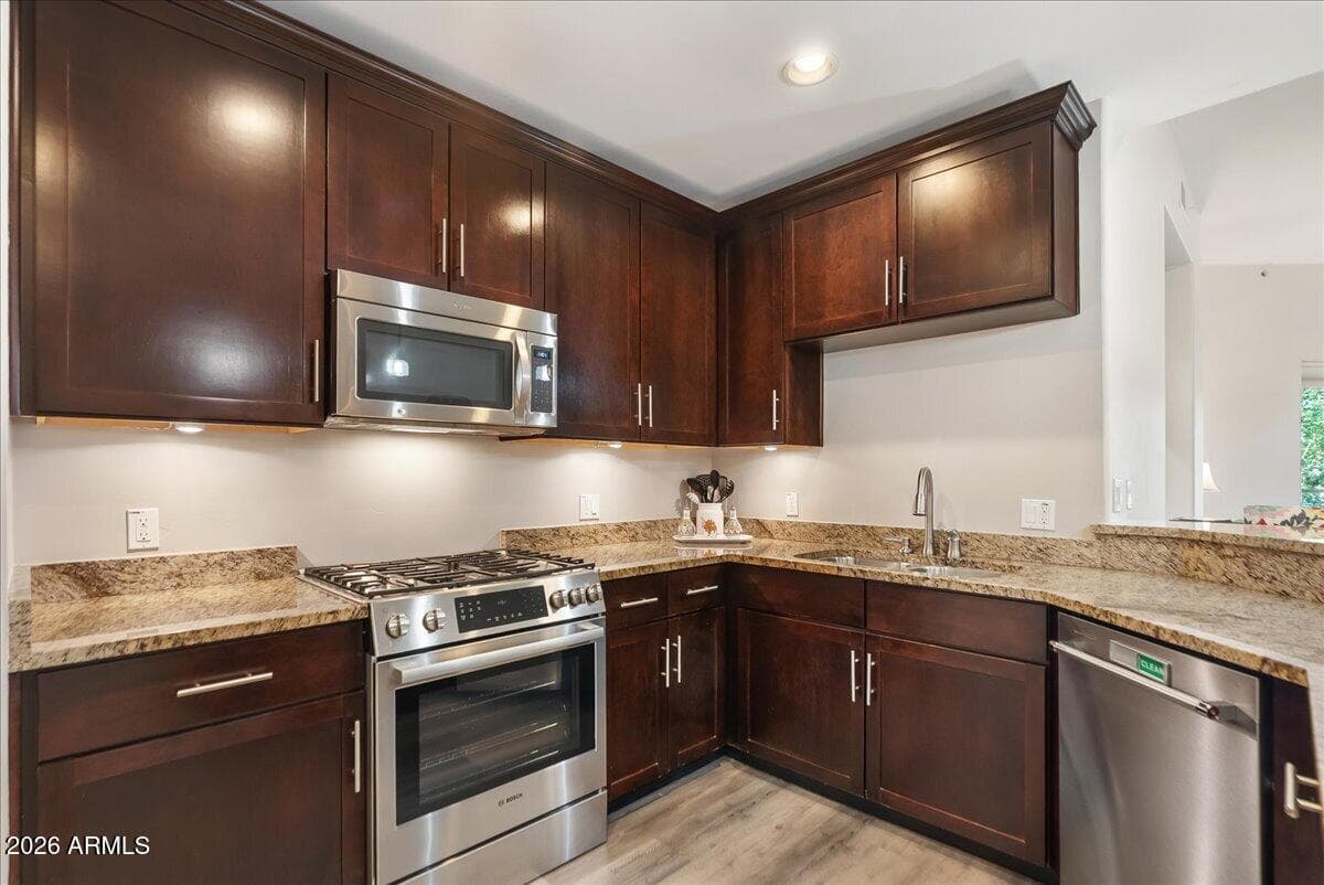 945 E PLAYA DEL NORTE Drive 2022, Tempe, AZ 85288 — photo 5 of 47
