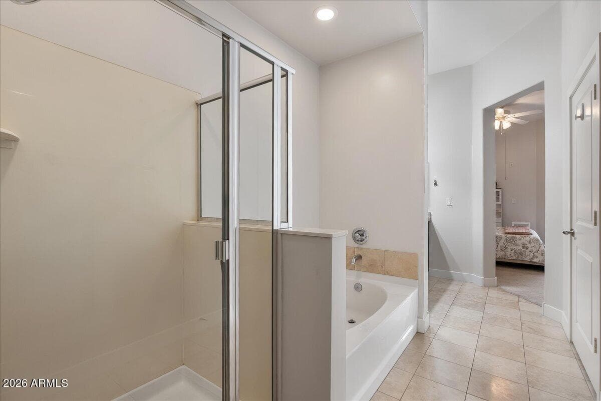 945 E PLAYA DEL NORTE Drive 2022, Tempe, AZ 85288 — photo 20 of 47
