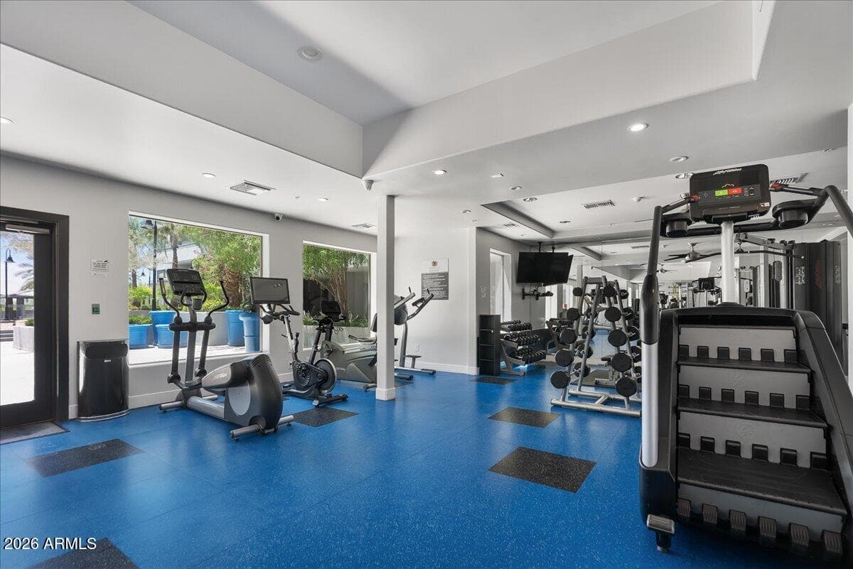 945 E PLAYA DEL NORTE Drive 2022, Tempe, AZ 85288 — photo 36 of 47