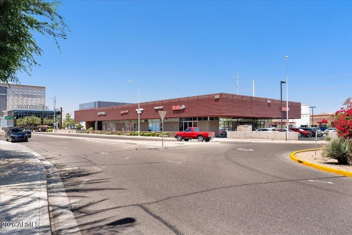 945 E PLAYA DEL NORTE Drive 2022, Tempe, AZ 85288 — photo 41 of 47