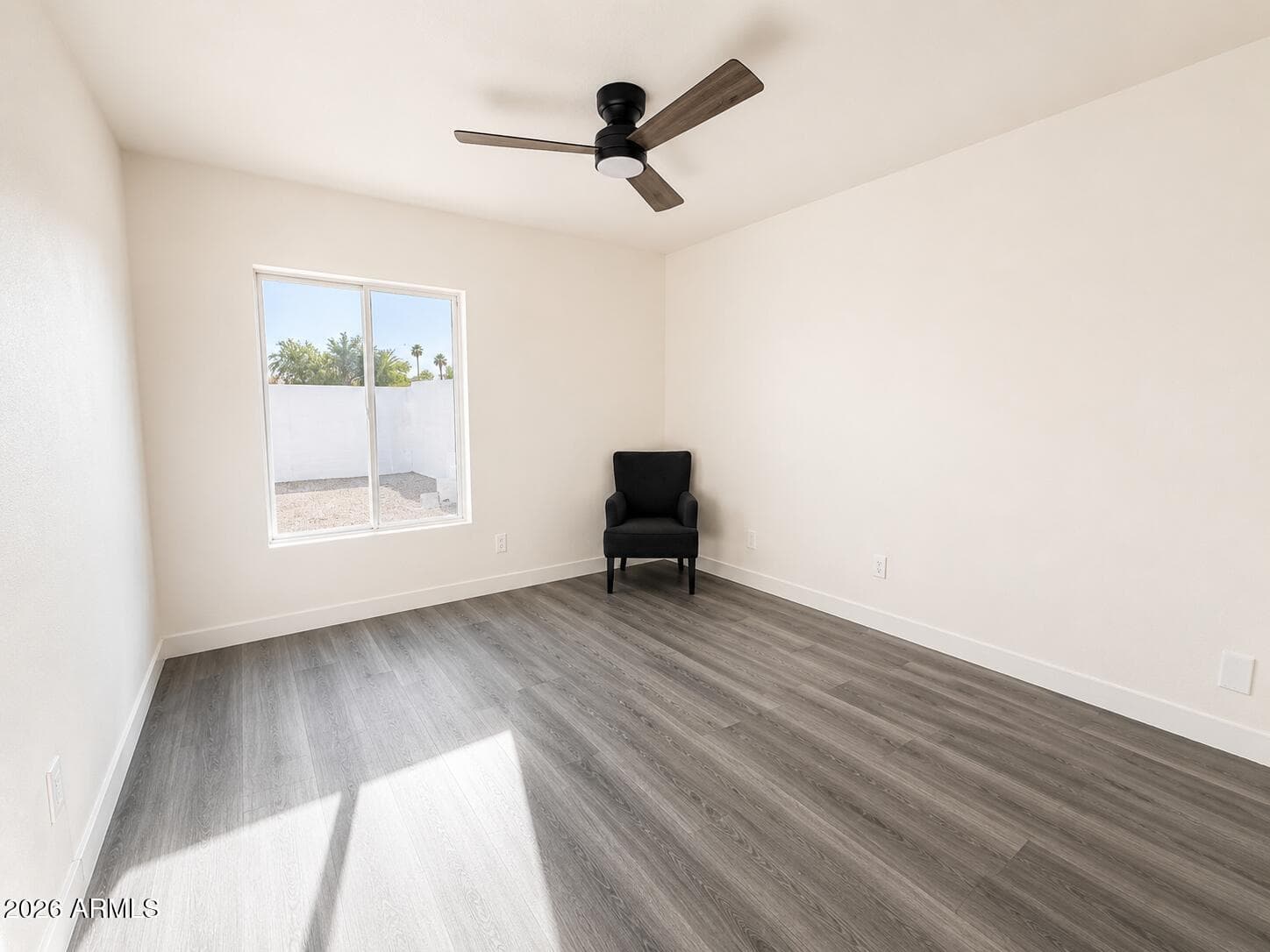 9419 N 53RD Avenue, Glendale, AZ 85302 — photo 9 of 15