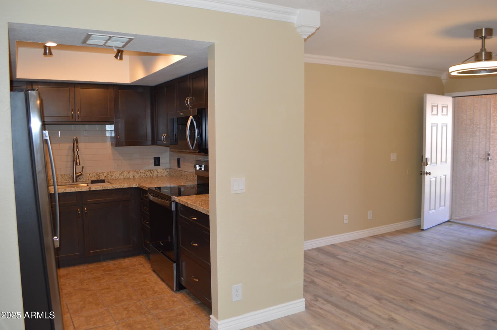 1340 N RECKER Road 254, Mesa, AZ 85205 — photo 5 of 30