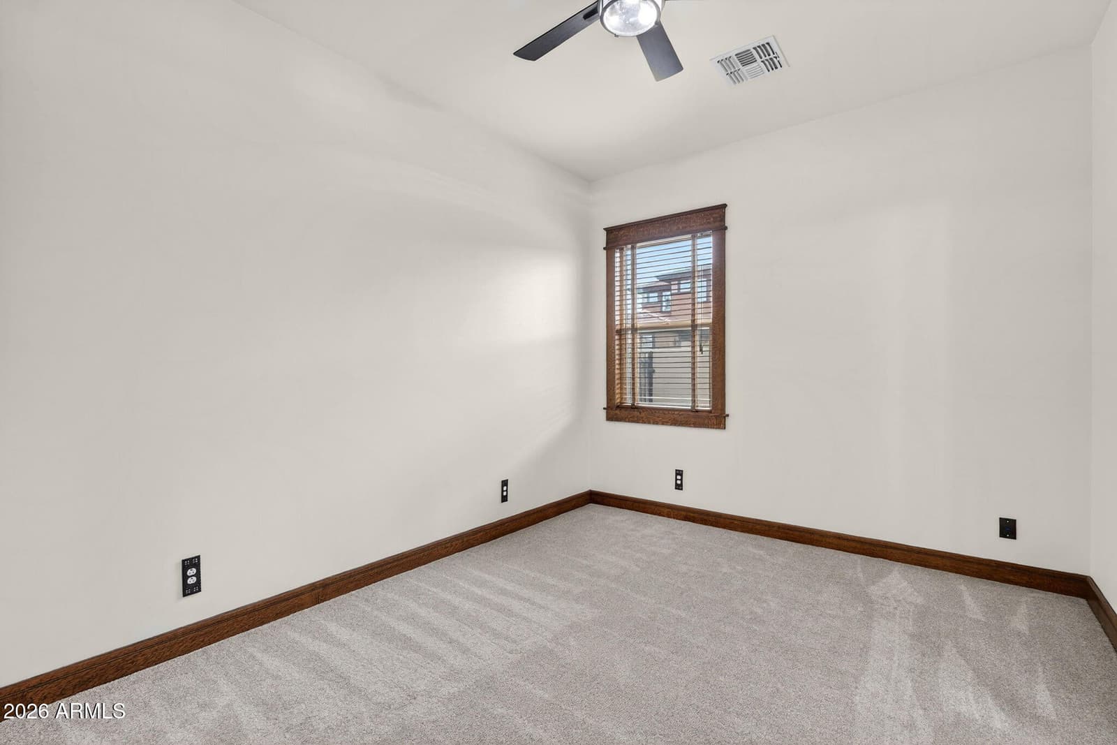 3123 E CAT BALUE Drive, Phoenix, AZ 85050 — photo 27 of 40