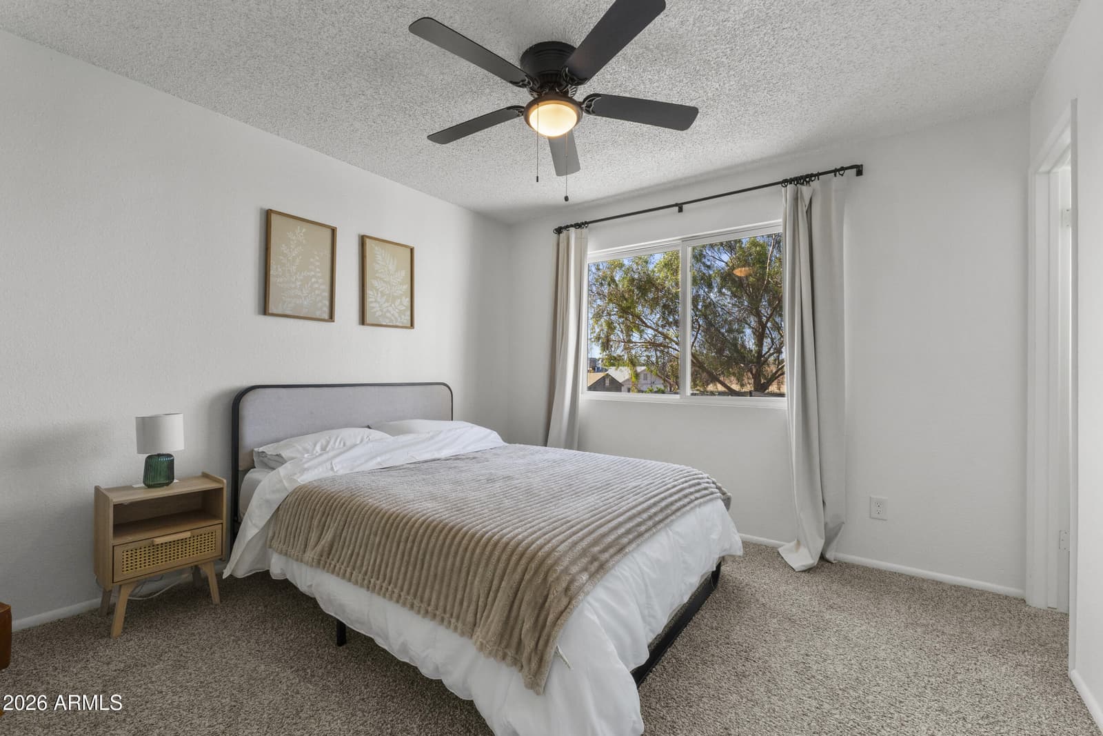 4450 E ALTA VISTA Road, Phoenix, AZ 85042 — photo 12 of 42