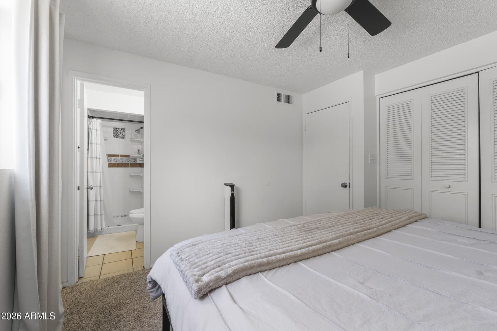 4450 E ALTA VISTA Road, Phoenix, AZ 85042 — photo 19 of 42