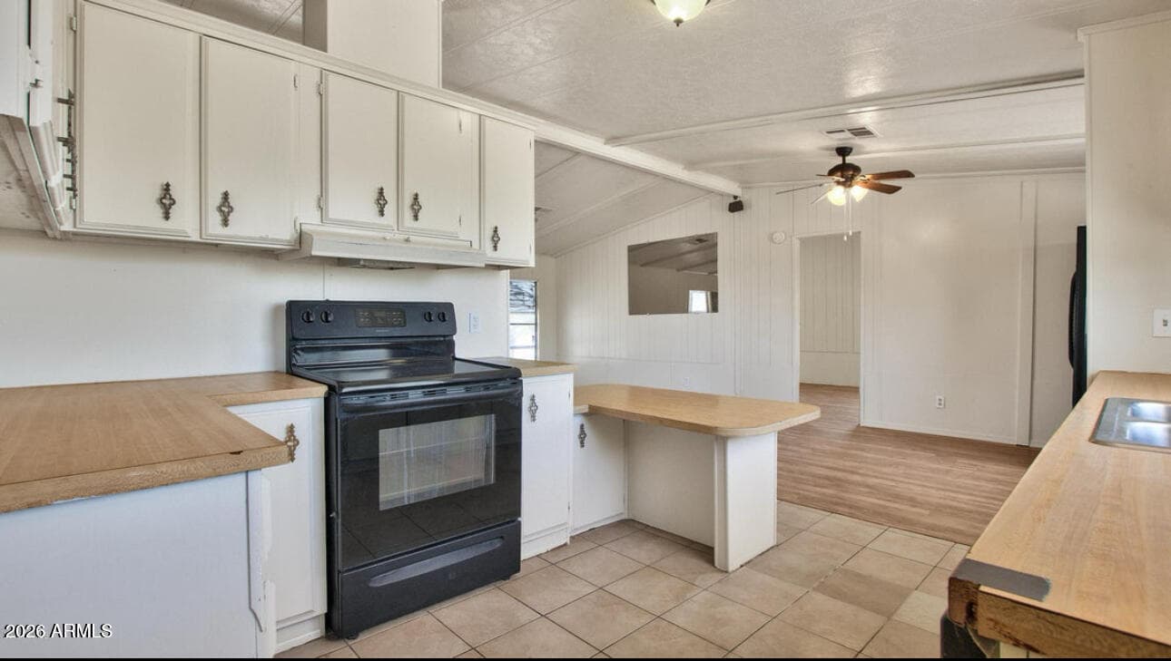 39805 N NEW RIVER Road, Phoenix, AZ 85086 — photo 10 of 25