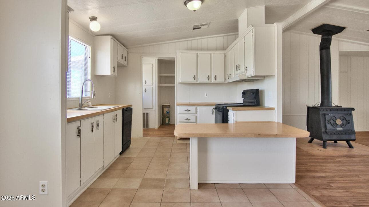 39805 N NEW RIVER Road, Phoenix, AZ 85086 — photo 13 of 25