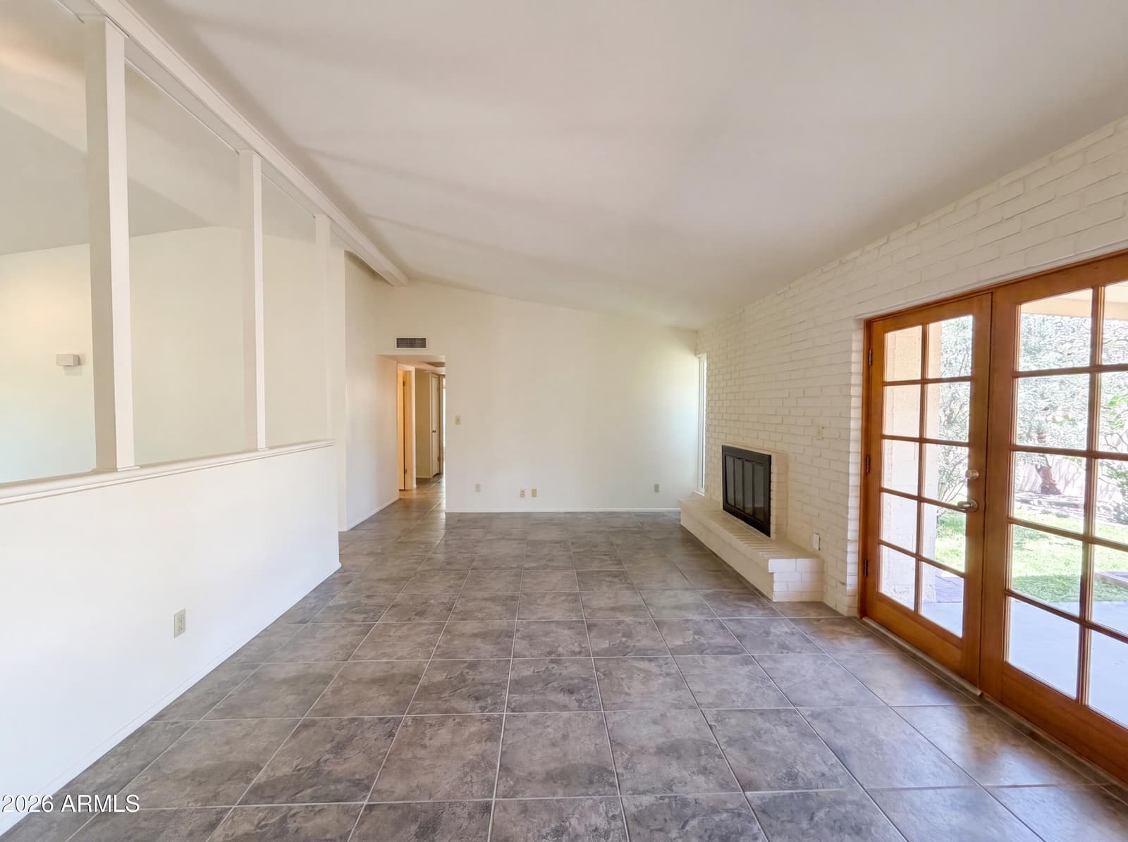 2346 E MESCAL Street, Phoenix, AZ 85028 — photo 3 of 24