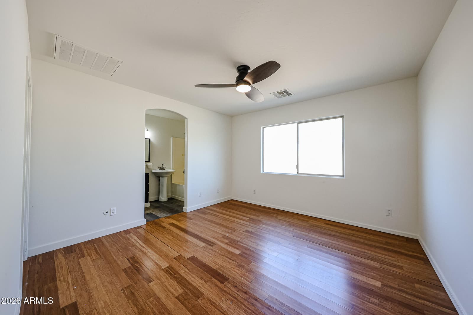 2538 S 114TH Lane, Avondale, AZ 85323 — photo 10 of 22