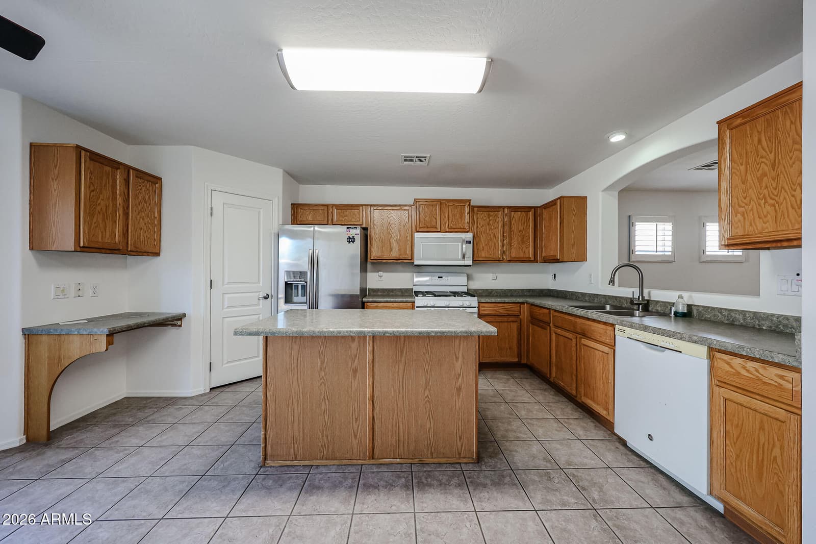 2538 S 114TH Lane, Avondale, AZ 85323 — photo 7 of 22