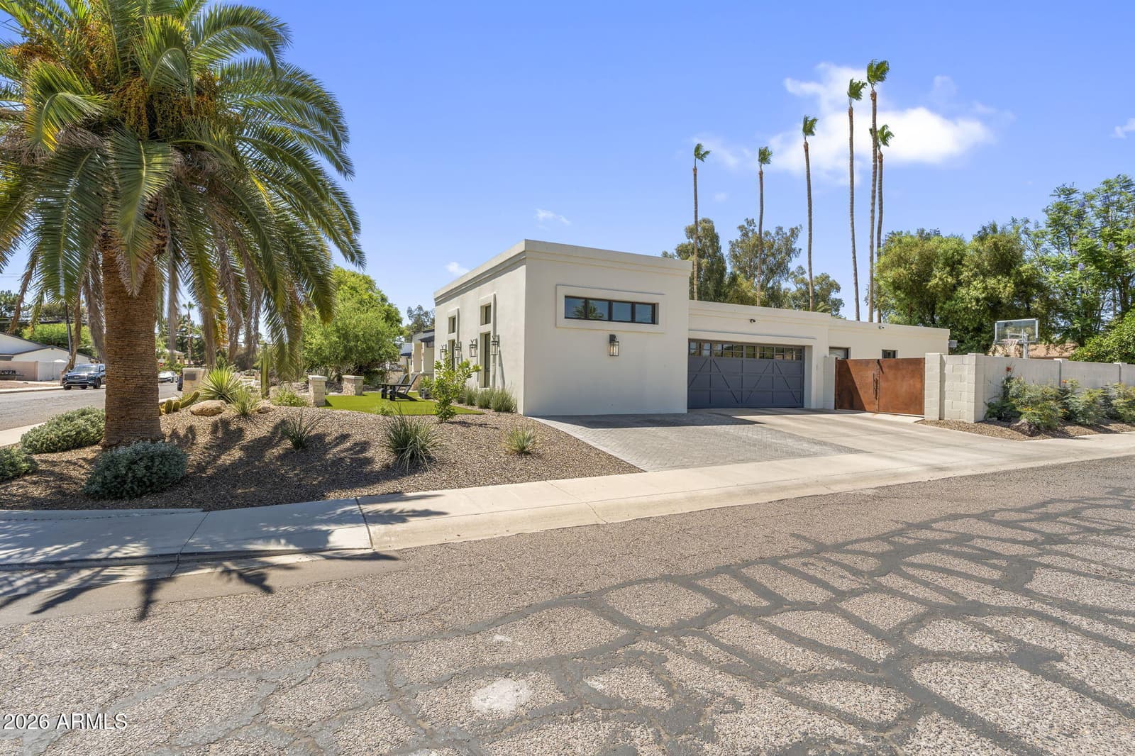 302 W PINE VALLEY Drive, Phoenix, AZ 85023 — photo 3 of 61
