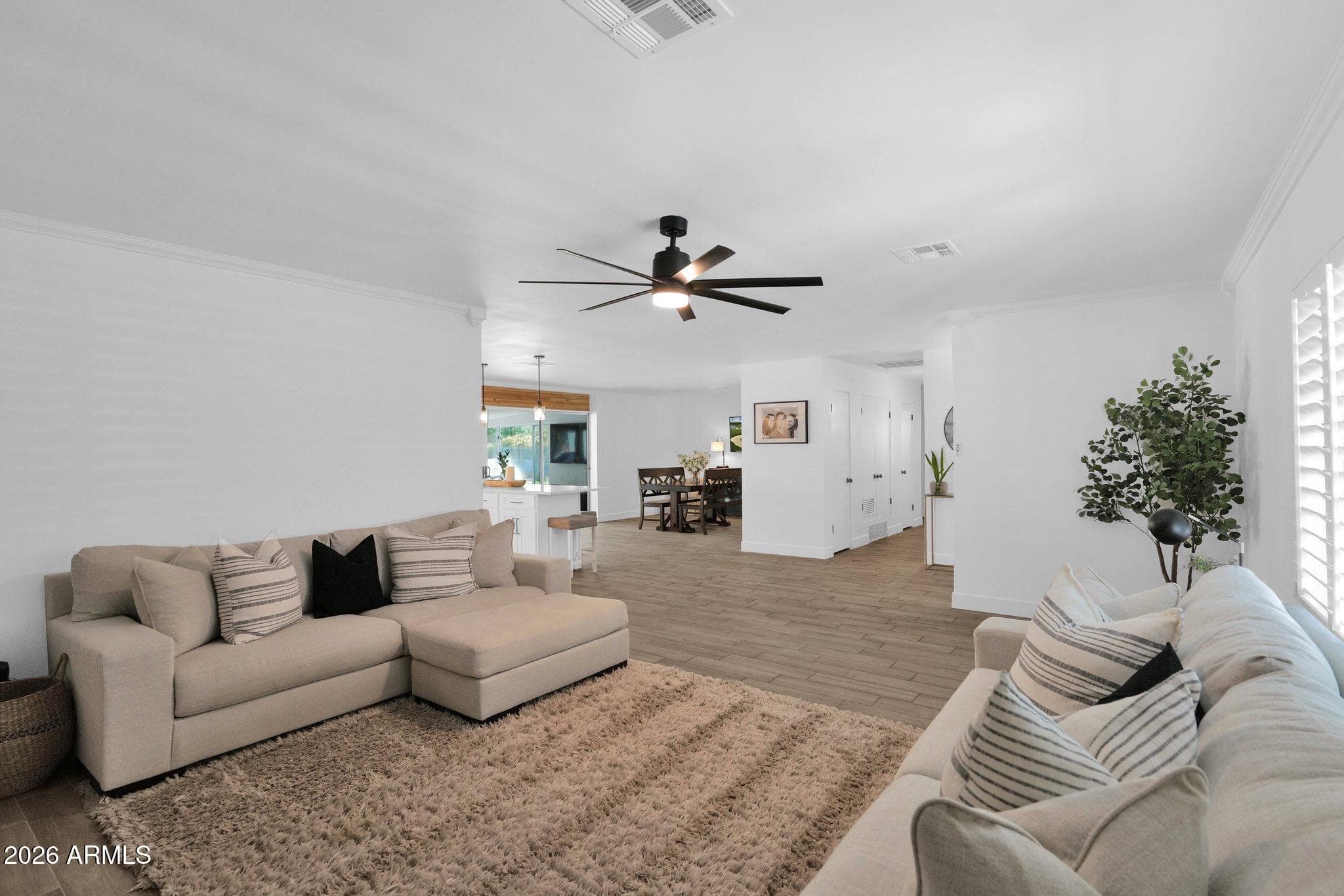 7741 N 16TH Lane, Phoenix, AZ 85021 — photo 8 of 57