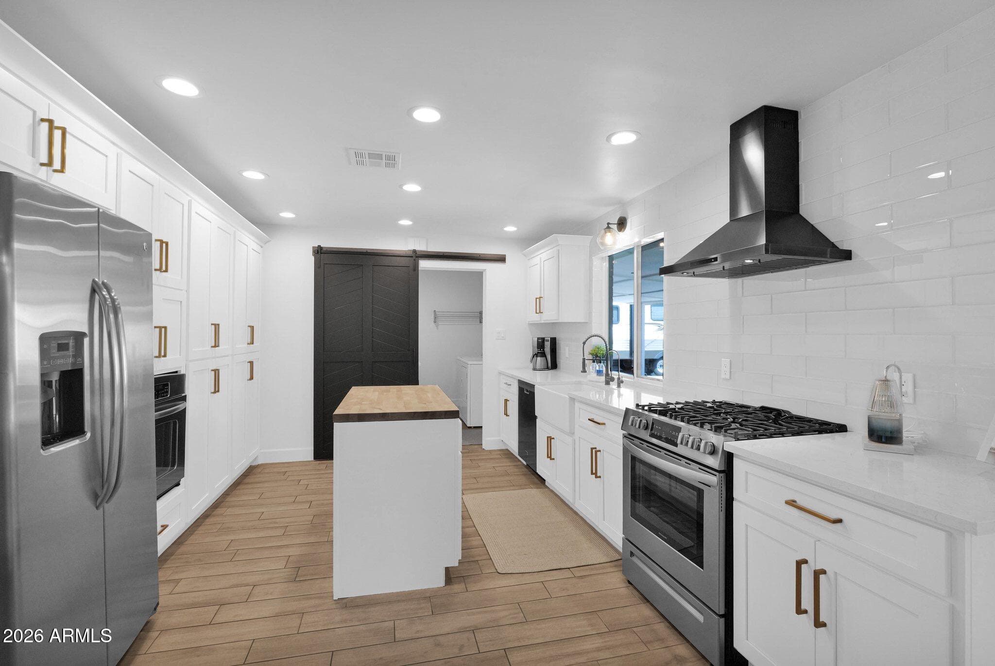 7741 N 16TH Lane, Phoenix, AZ 85021 — photo 13 of 57