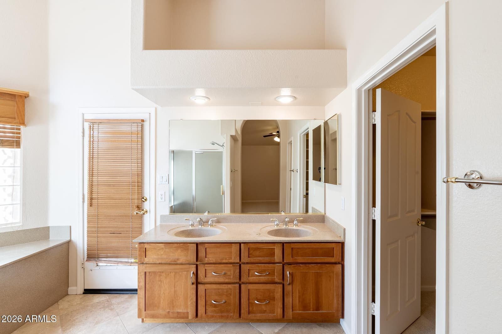 1524 W ORIOLE Way, Chandler, AZ 85286 — photo 13 of 29