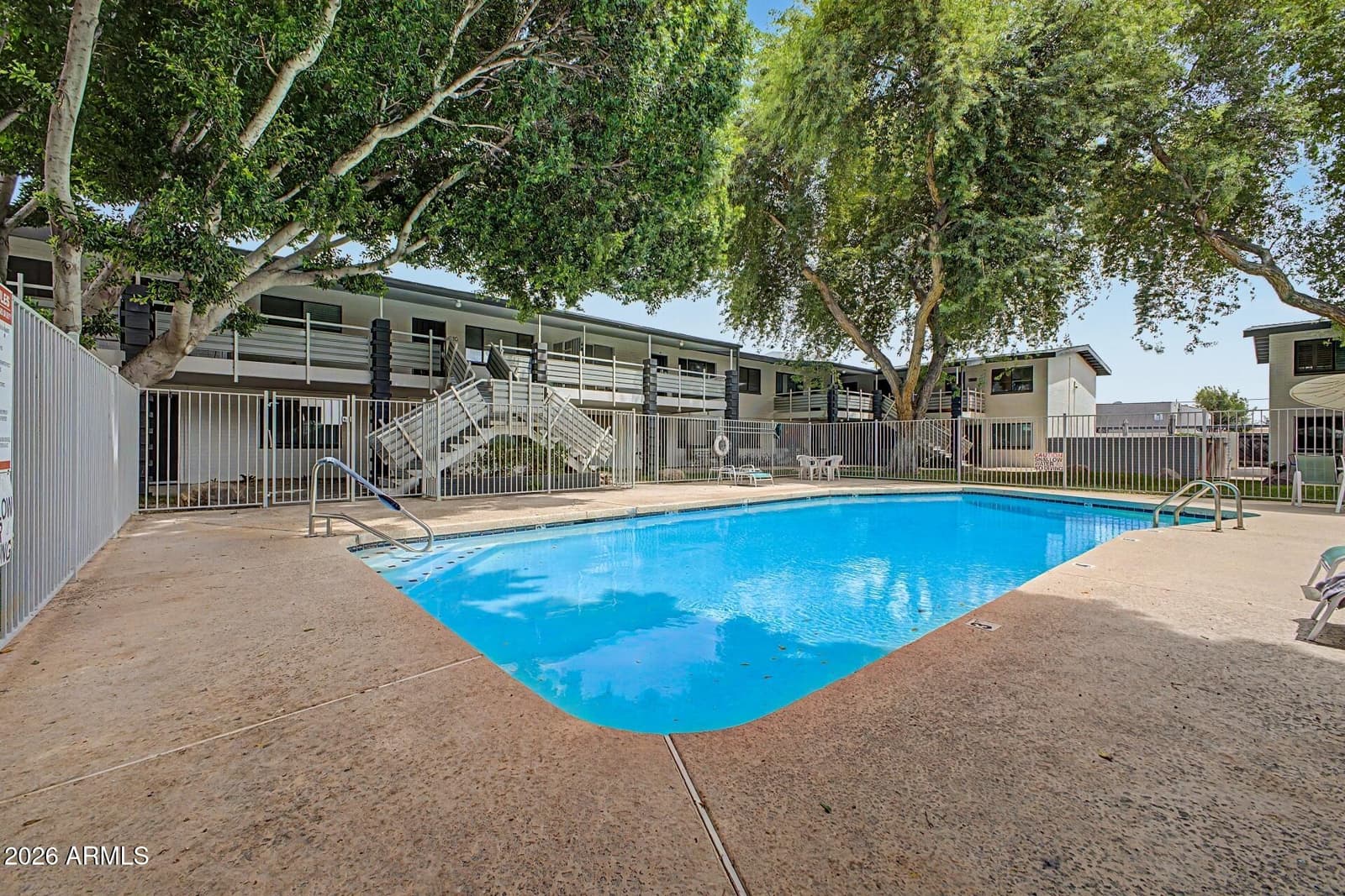 749 E MONTEBELLO Avenue 128, Phoenix, AZ 85014 — photo 17 of 19