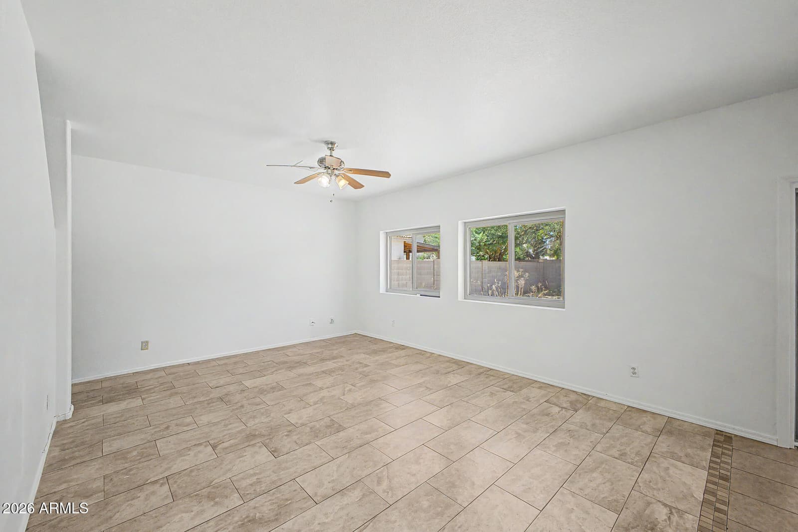 3210 S 64TH Avenue, Phoenix, AZ 85043 — photo 16 of 39