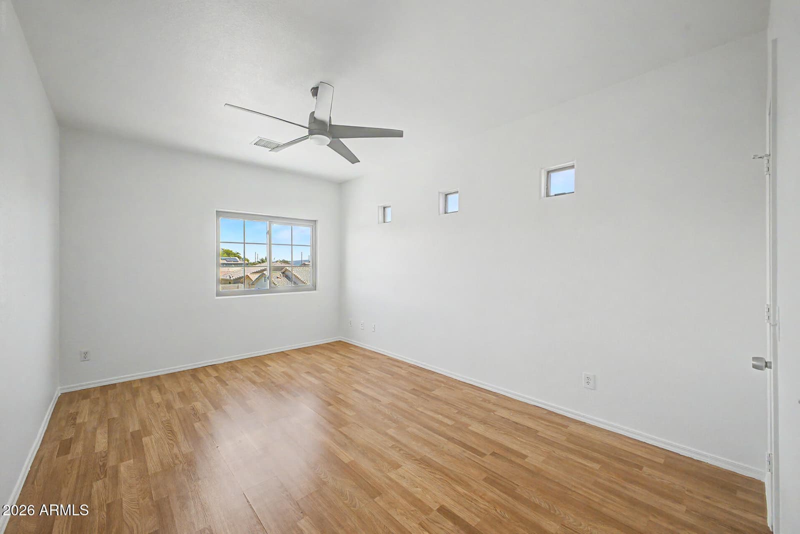 3210 S 64TH Avenue, Phoenix, AZ 85043 — photo 24 of 39