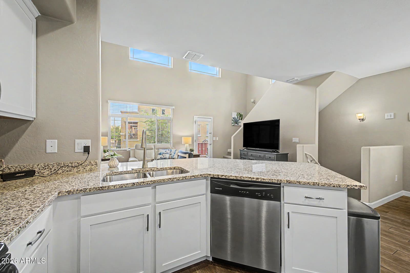 240 W JUNIPER Avenue 1116, Gilbert, AZ 85233 — photo 13 of 58