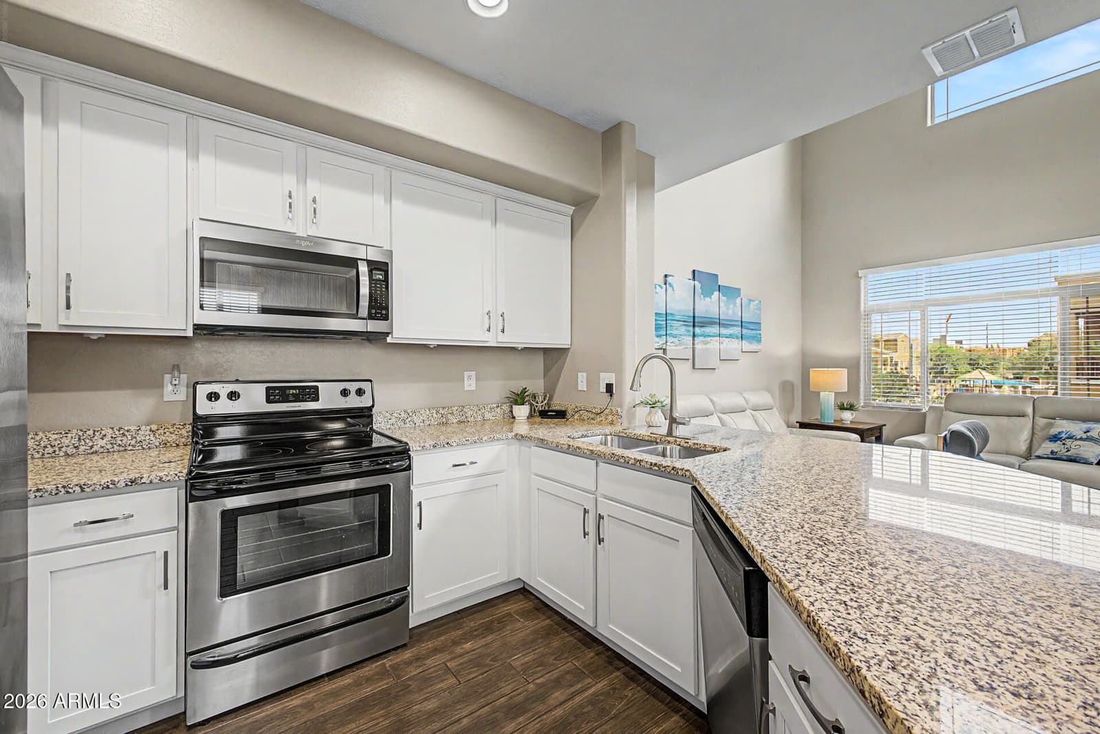240 W JUNIPER Avenue 1116, Gilbert, AZ 85233 — photo 14 of 58