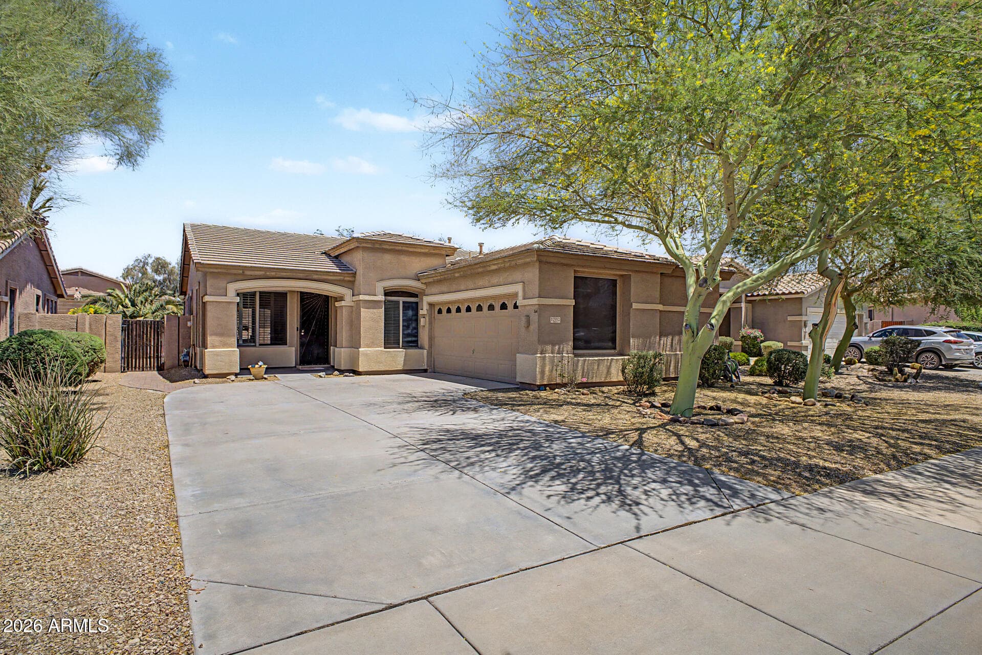 17512 W DESERT VIEW Lane, Goodyear, AZ 85338 — photo 2 of 28