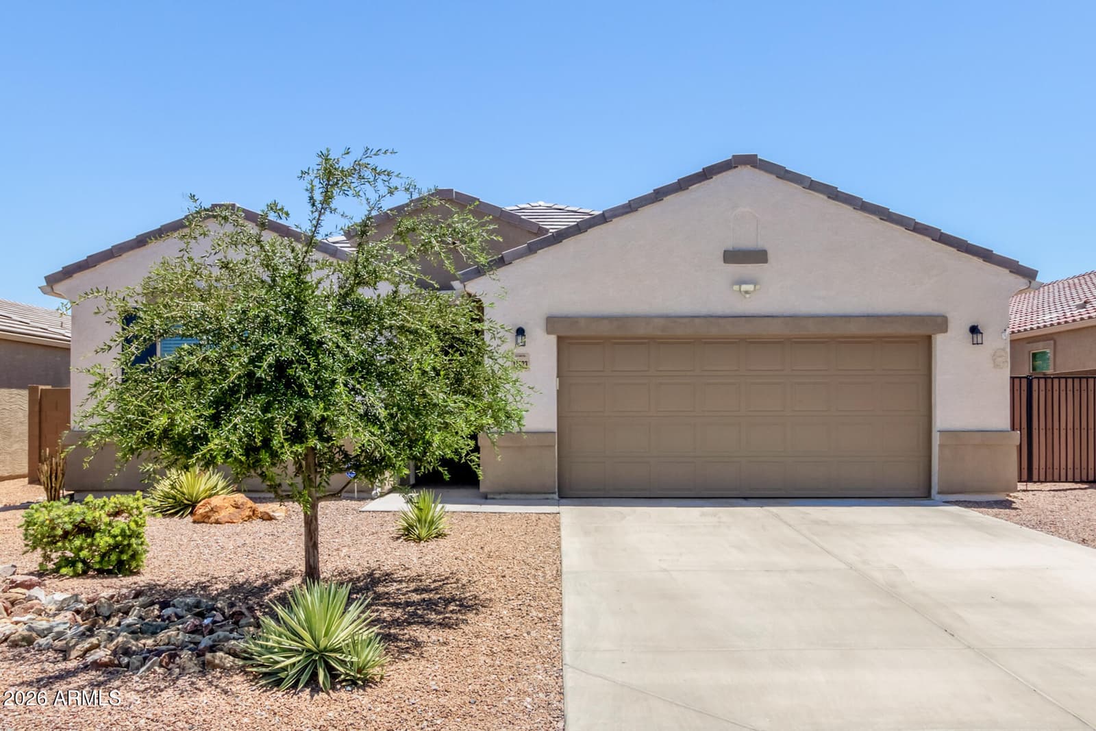 13523 W BRILES Road, Peoria, AZ 85383 — photo 3 of 49