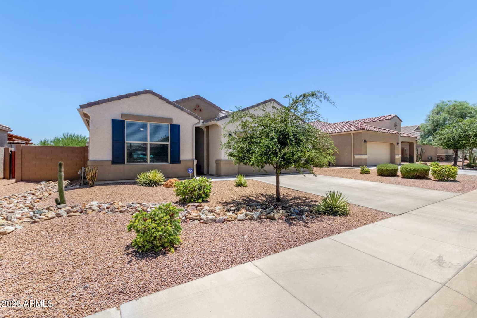 13523 W BRILES Road, Peoria, AZ 85383 — photo 5 of 49