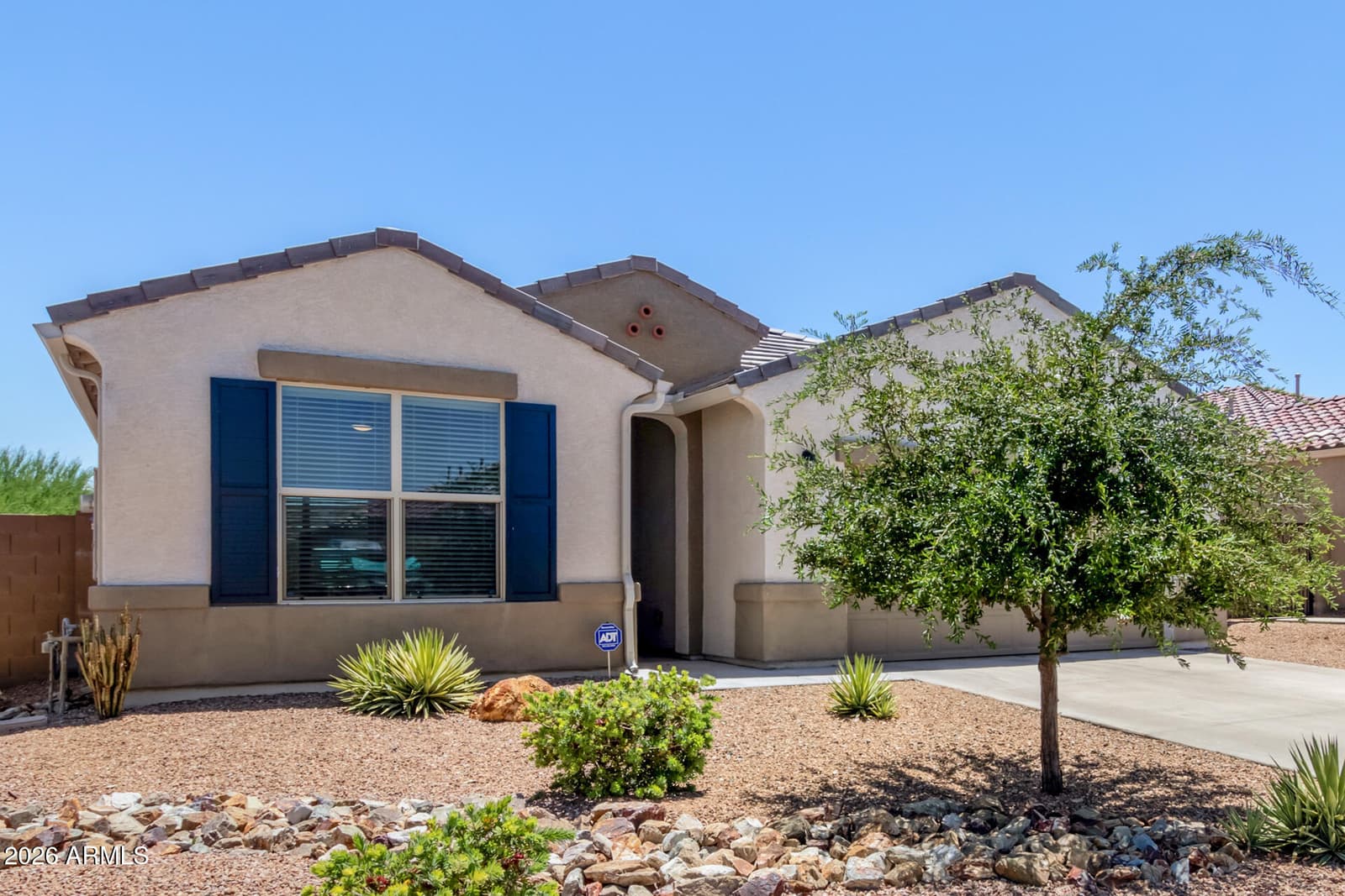 13523 W BRILES Road, Peoria, AZ 85383 — photo 6 of 49